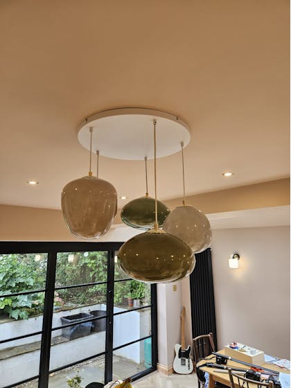 Decorative pendant lighting kitchen island, August 2024